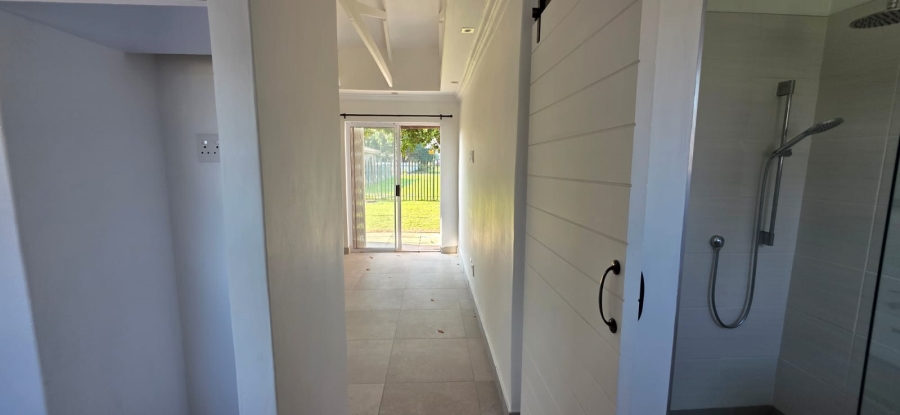 1 Bedroom Property for Sale in Westcliff Western Cape